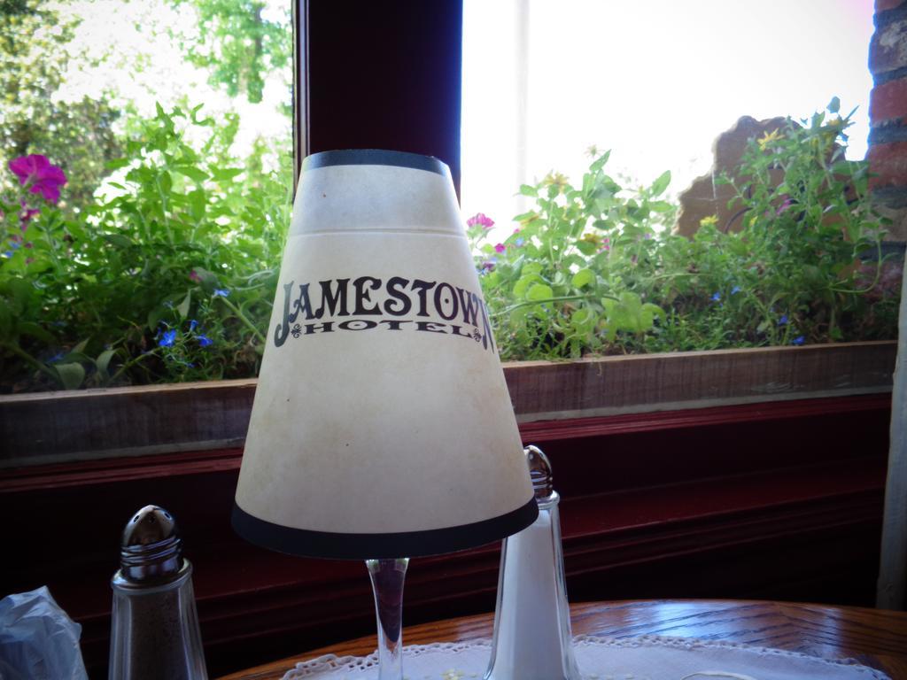 Jamestown Hotel Kültér fotó